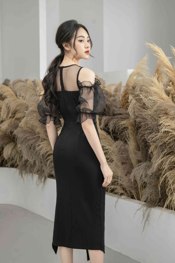 Đầm Nữ Ôm Body GEMMI Umi Hàn Thiết Kế Trễ Vai Xẻ Tà DK8430 - Hình ảnh 3