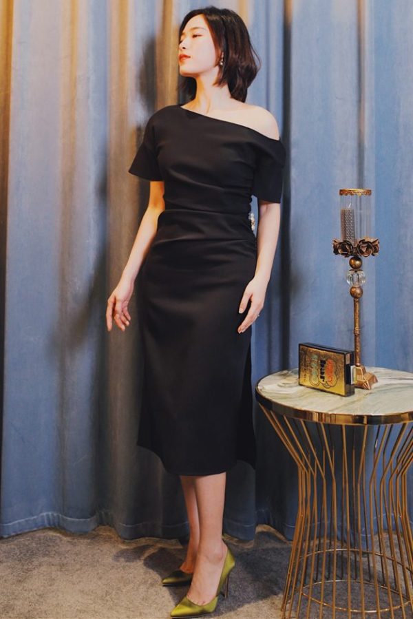 Đầm Body Lệch Vai Thiết Kế GEMMI Fashion, DK8400