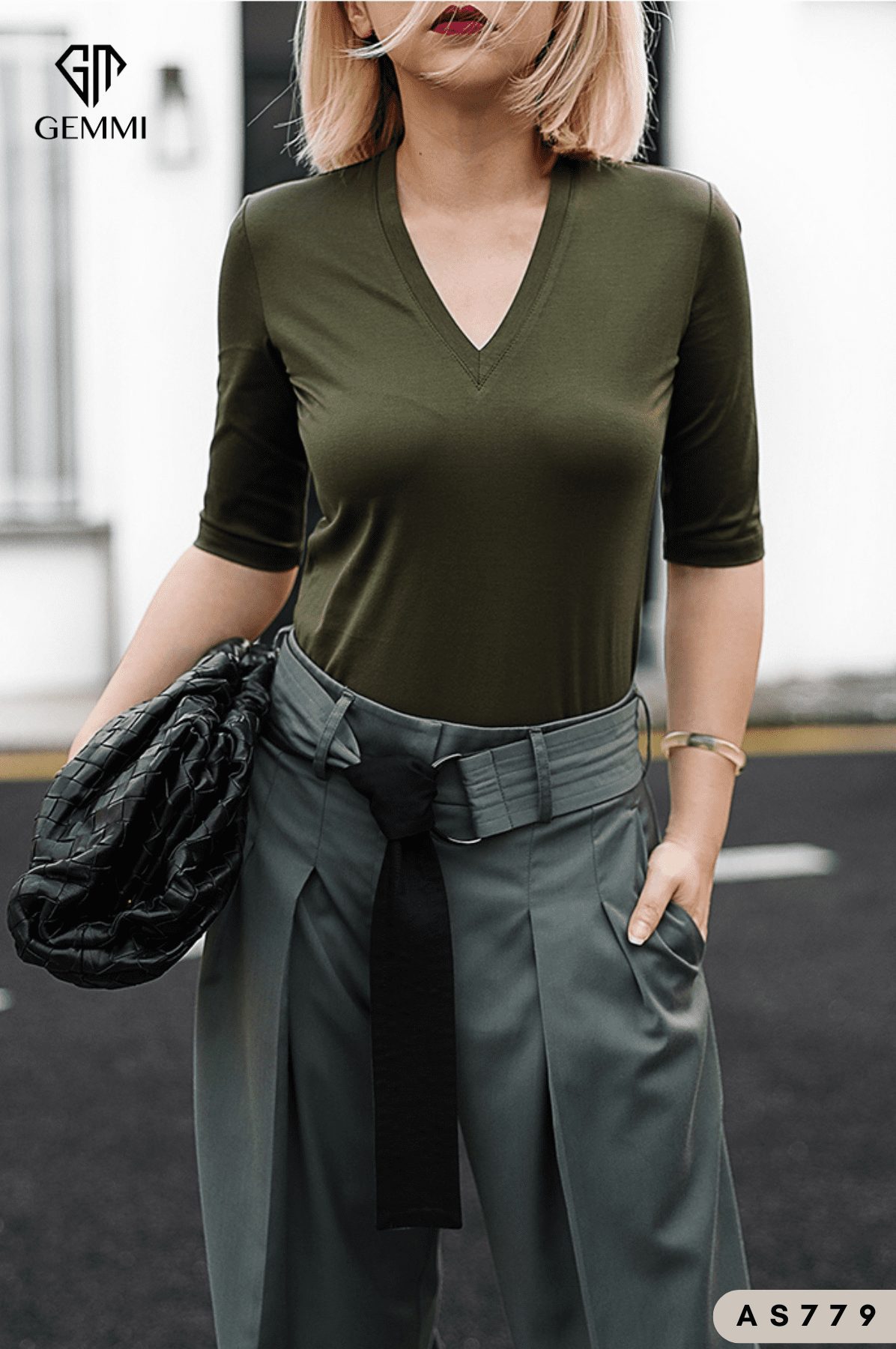Áo Thun Cổ Tim Basic GEMMI Fashion, AS779