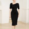 Đầm body cổ tim lệch GEMMI Fashion, DK8677