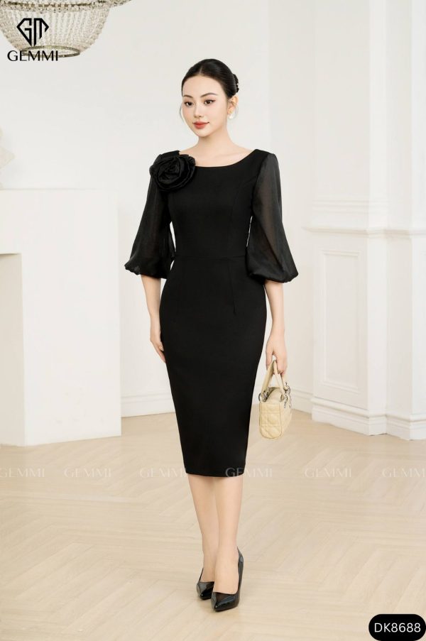 Đầm body cổ thuyền phối tơ lụa GEMMI Fashion, DK8688
