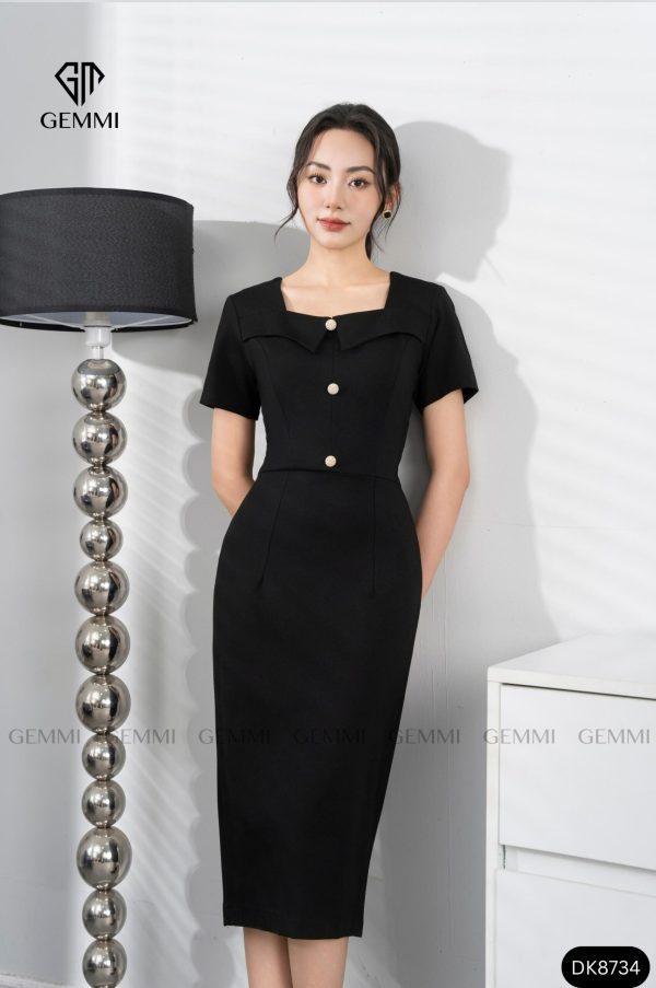 Đầm đen body cổ vuông vạt ngắn GEMMI, DK8734