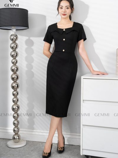 Đầm đen body cổ vuông vạt ngắn GEMMI, DK8734