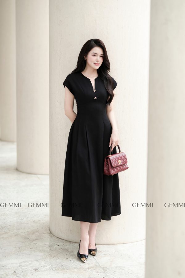 Váy xòe cổ V đính Charms, DK8802