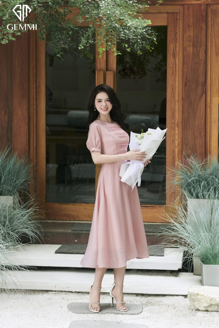 Đầm hồng Midi Flare Dress, DK8819