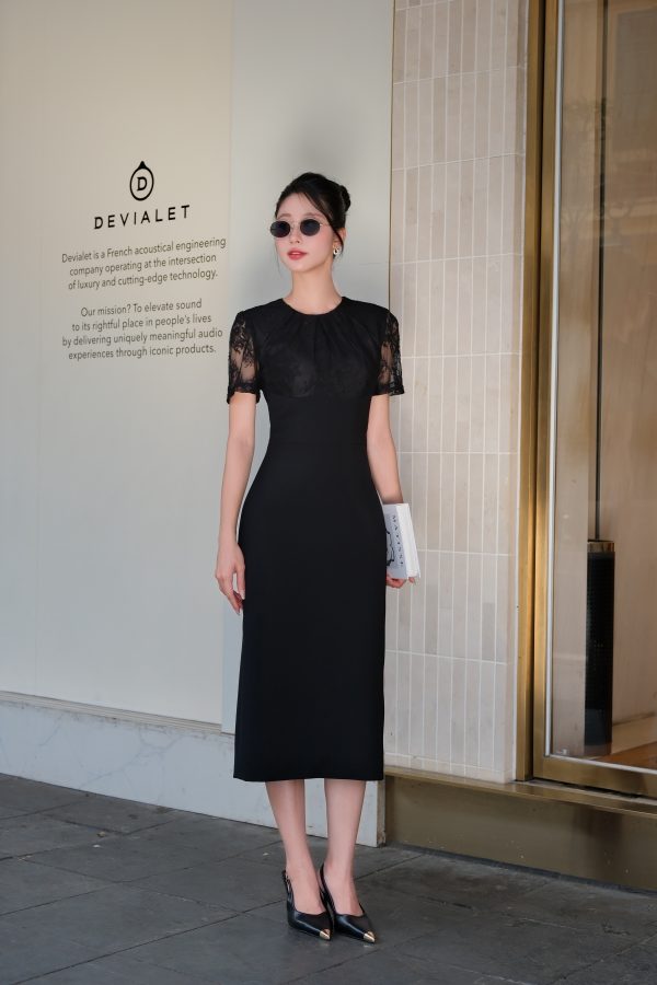Đầm Elena Noir Lace Dress GEMMI, DK8834 - Hình ảnh 4