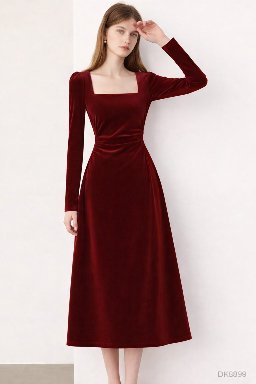 Đầm Nhung Dự Tiệc Cổ Vuông Dáng Midi Tay Dài Sang Trọng GEMMI, DK8898